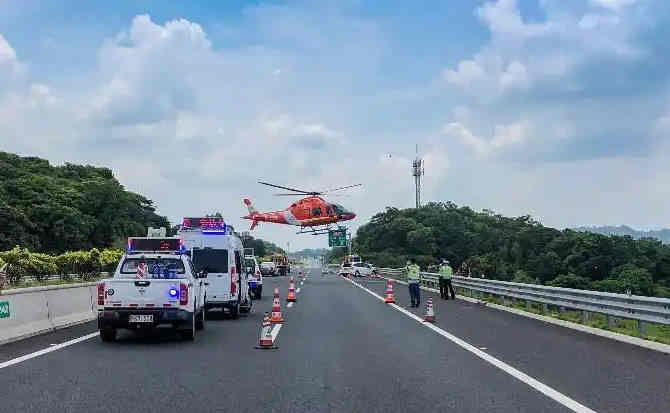 上思高速公路汽车救援案例